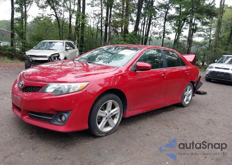 2013 Toyota Camry L/Se/Le/Xle z USA, uszkodzony, nr VIN 4T1BF1FK9DU708344